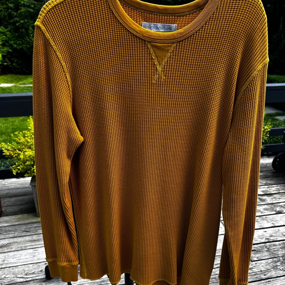 Men Outerknown waffle light sweater in Mustard, so comfy and cute